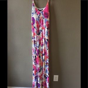 Felicity and Coco Maxi Dress, Size small